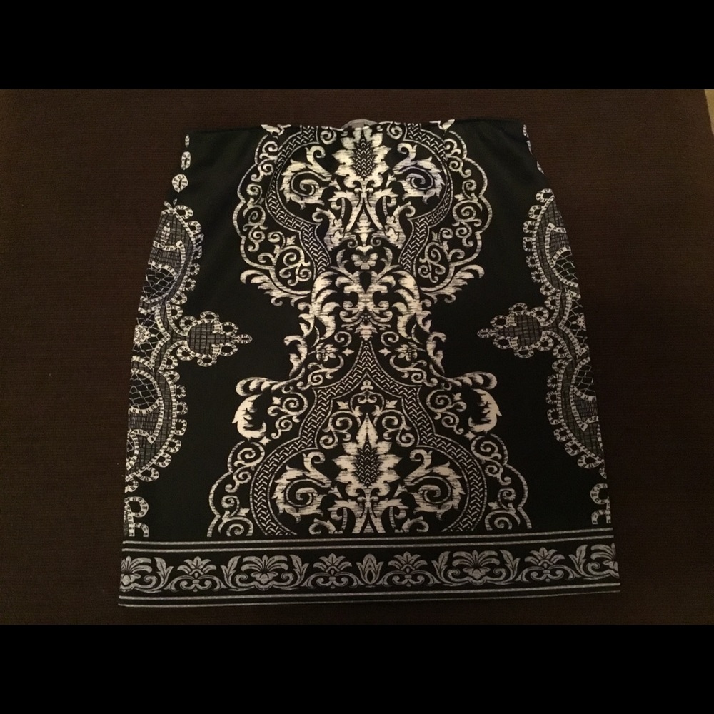 Valerie Stevens Pencil Skirt